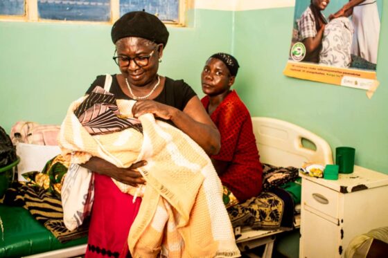 A heartfelt hospital Visit to Mitundu Postnatal Ward as part of Angathe’s 7th celebration.